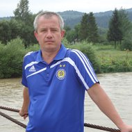 Андрей Бышовец
