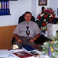 Олег Пивень