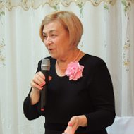 Сания Натарова