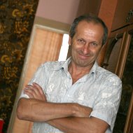 Валерий Болотин