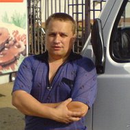 Юрий Фролов