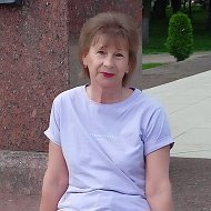 Евгения Веселова