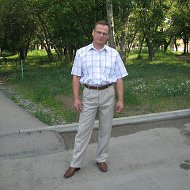 Сергей Васенев