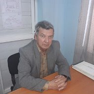 Анатолий Савенко