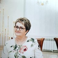 Елена Синева
