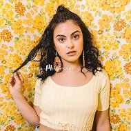 Camila Mendes✔