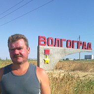 Андрей Толстов