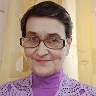 Елена Макушинская