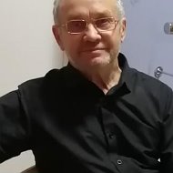 Евгений Лесников