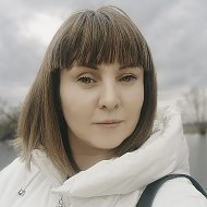 Надя Вахрушева