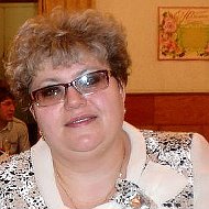 Лариса Параходова