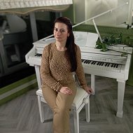 Елена Усенко