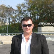Evgeny Giris