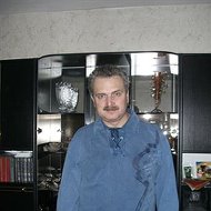 Сергей Лесовых