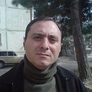 Эдмон Sarkisyan