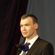 Павел Петров