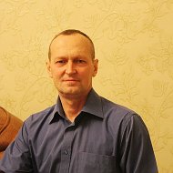 Владимир Тихомолов