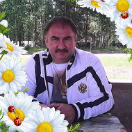 Анатолий Демидов