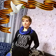 Лена Черненко