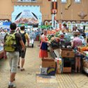 Фотография "Деликатесы Бессарабского рынка... Хорошо, что после пузатой хаты... а то бы какую-нибудь ковбасу прямо с прилавка бы угрызли)"