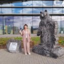 Фотография "У входа в  Пермский аэропорт, к 300 летию города, появилась скульптура медведя. На гербе города Перми тоже могучий медведь🐻"