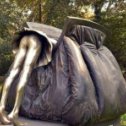 Фотография "Памятник женской сумочке."