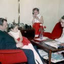 Фотография "Гагарин с семьей 1967 год"