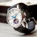 Фотография "Часовая марка Thomas Earnshaw, официально зарегистрированная еще в 1805 году, жива и прекрасно себя чувствует. И где бы ни производились эти часы, они несут в себе тот самый британский дух и тот самый стиль, заложенный великим Томасом Эрншоу. Это и комплектации, и дизайн, и, разумеется, качество. 
#earnshaw
#1805
#74watch
#часывчелябинске"