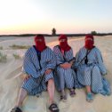 Фотография "Семья бедуинов. Закат в Сахаре."