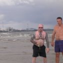 Фотография "Я и Вася на заливе Питер,гуляем второй день, 15.10.07"