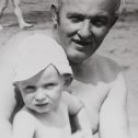 Фотография "Я маленький с дедом. Старица , СССР"