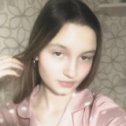 Фотография "Доченька, поздравляю с 15-летием! Пускай судьба подарит тебе чудесную, замечательную,  счастливую юность. Желаю всегда быть очаровательной, неповторимой, красивой и обаятельной. Пусть на твоем пути встречаются добрые люди. С юбилеем моя девочка! 💋💋💋"