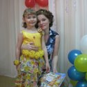 Фотография "27/05/2010 Мои девчонки. Выпускной в садике."