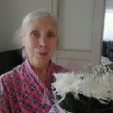 Фотография "Сегодня нашей первой учительнице Поповой Анне Максимовне исполнилось 80 лет. Поздравляем! Здоровья этому святому, человеку, мы ее любим!"