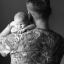 Фотография "Маленькая Эля в заботливых руках ❤️

#фотографноворожденныхсмоленск #беременностьсмоленск #photobyemilia #newbornsmolensk"