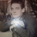 Фотография "Шарапов Виктор Геннадьевич
Пропал без вести в 1943г"