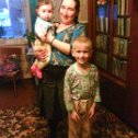 Фотография "моя старшая дочь Оксана со своим сыном Димой и племяшкой Олей"
