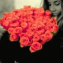 Фотография "Любимым девушкам дарят цветы,а не слезы!"