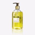 Фотография "Цена 300,00
Жидкое мыло для рук с лимоном и вербеной Essense & Co.
Объем: 300  мл
Код по каталогу Oriflame:31850"