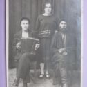 Фотография "Справа, мой Дедушка Василий Лаврентьевич  Родилися в 19 веке, однако  Дед в хромовых сапогах."