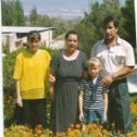 Фотография "1997 г.Я с детьми в гостях у мамы. г.Сумгаит."