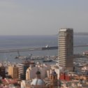 Фотография "Вид с крепости на Средиземное море и прибрежную часть города Аликанте"