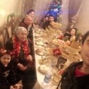 Фотография "Yangi yil xammangizga BaxT TaxT Omadlar olib kelsinz azizlarim 🙏🏻🌲😉 #happynewyear #family"