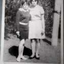 Фотография "Училки, я и Антонина Николаевна. 1971-72 учебный год. Н. Валовайская школа. "