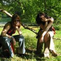 Фотография "какой-то парк в Нижнем Новгороде)) Анечка и я. 2006 год"