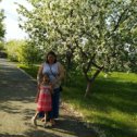 Фотография "Яблони и +32.  12 мая 2020.
Разрешили прогулки, наслаждаемся теплом и красотой цветущих яблонь.

#жизненнаясила
#крепкийорешек
#цветущиймай2020
#держимдистанцию"