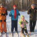 Фотография "Вся семья на лыжах."
