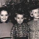 Фотография "Как молоды мы были...))) декабрь1966 года. Вера, Володя и Галя Даутовы. "