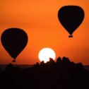 Фотография "Three Balloons
#hotairballoon #sun #sunrise #color #orange #göreme #goreme #turkey #türkiye #europhototour #500mm #nikon"