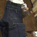 Фотография "✂️🧵Изменение длины джинсов, с сохранением родного( вареного) низа.
👆🏻-эконом-350 руб;
👆🏻- Для брендовых джинсов,  путем окантовывания нижнего среза брюк- 700 руб."
